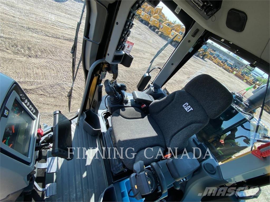 CAT 150 AWD Greiderid