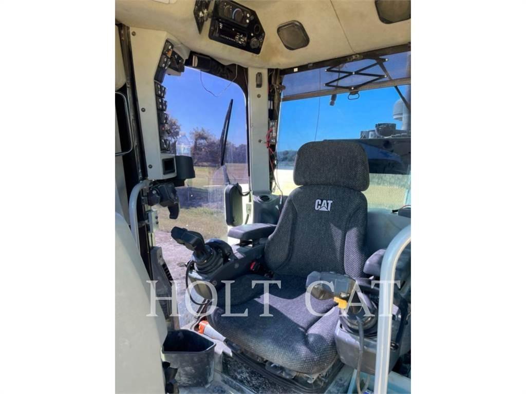 CAT 150AWD JOY Greiderid