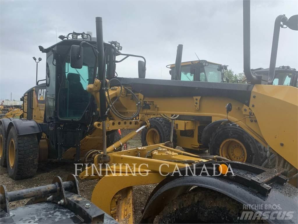 CAT 160M AWD Greiderid