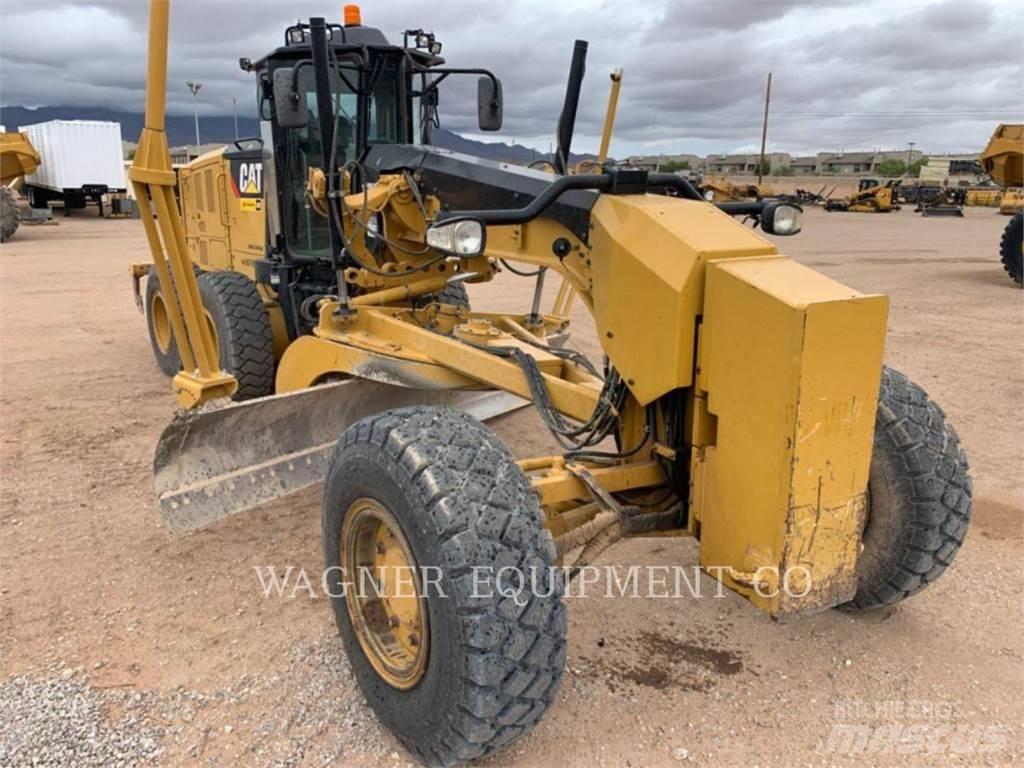 CAT 160M3 AWD Greiderid