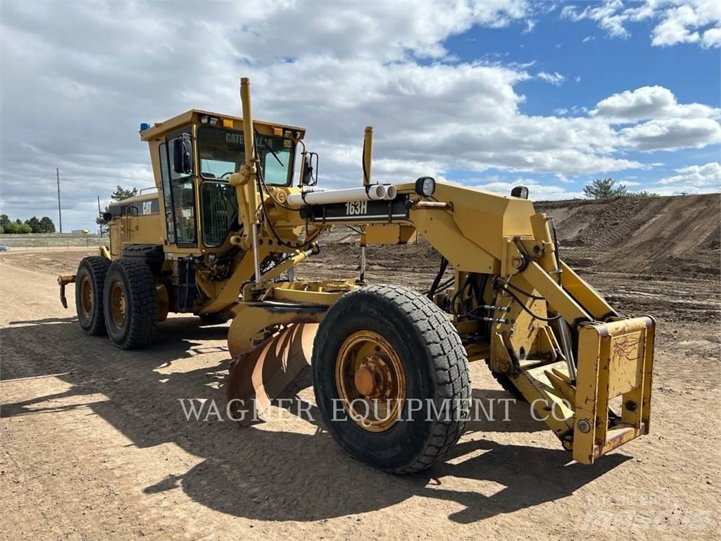 CAT 163H AWD Greiderid