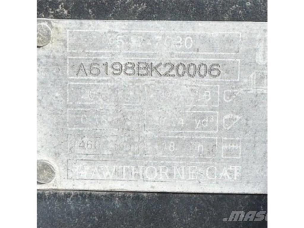 CAT 18 310 BUCKET Kopad