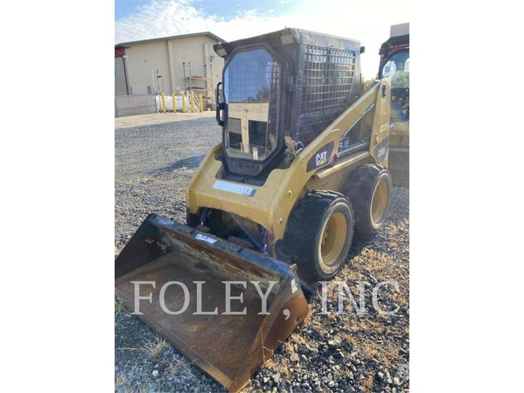 CAT 226B3 Kompaktlaadurid