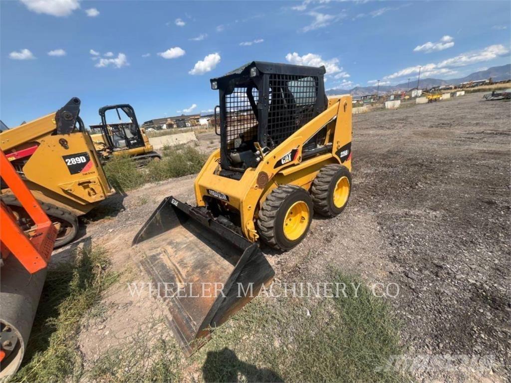 CAT 226B3 C3 Kompaktlaadurid