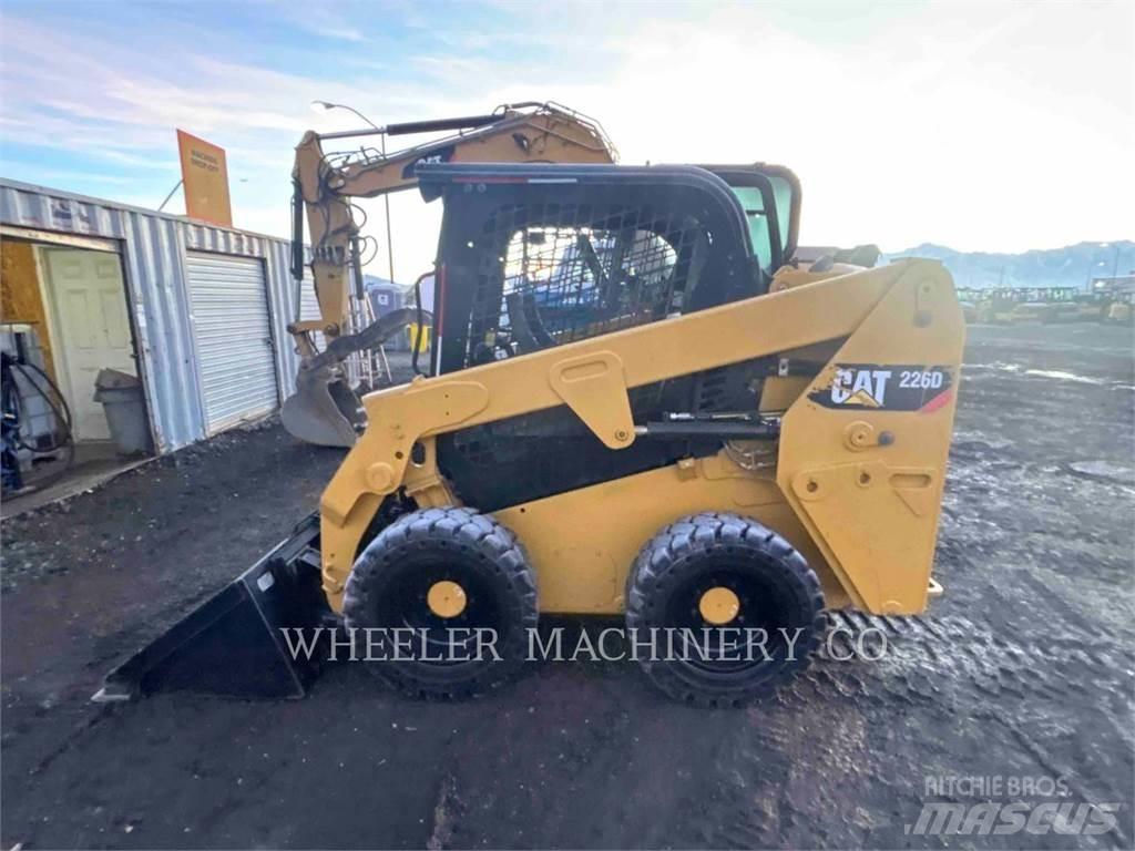 CAT 226D C1-H2 Kompaktlaadurid