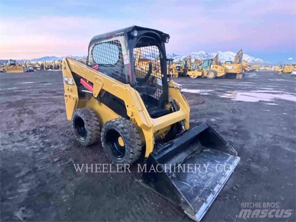 CAT 226D C1-H2 Kompaktlaadurid