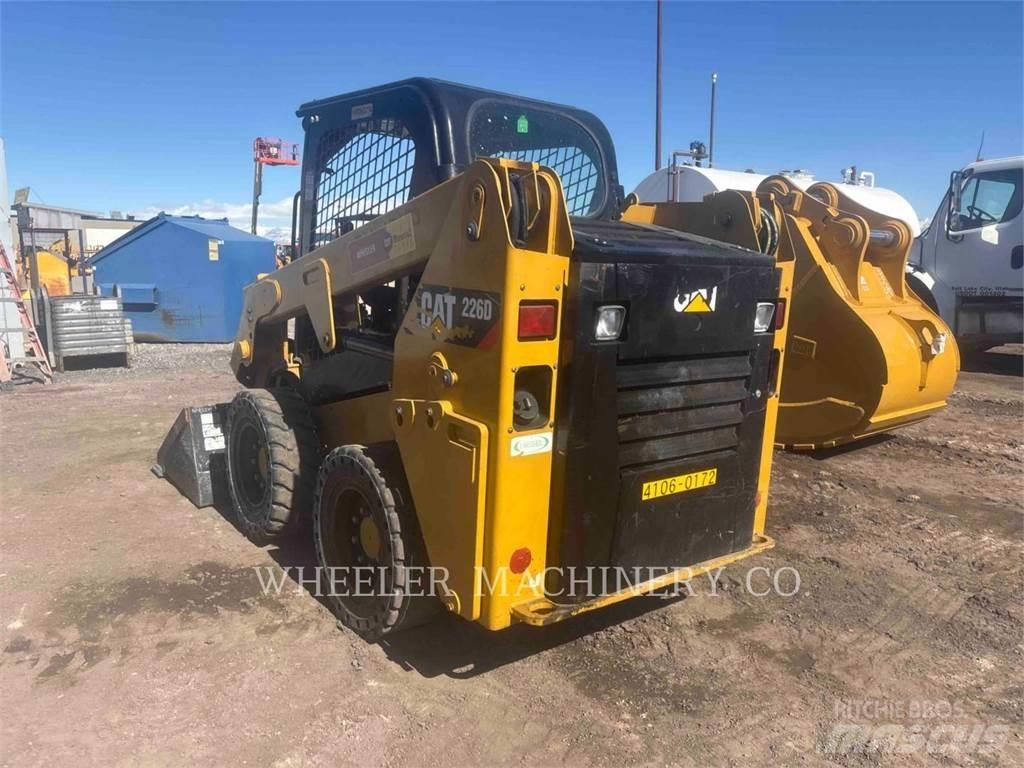 CAT 226D C1-H2 Kompaktlaadurid