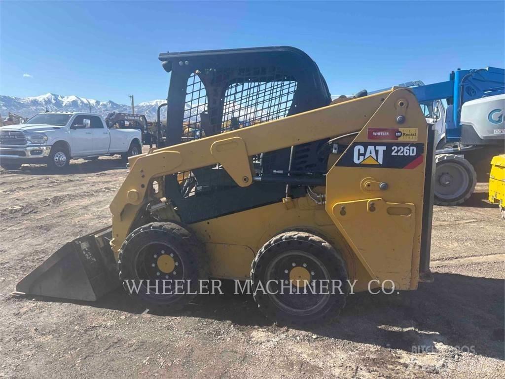 CAT 226D C1-H2 Kompaktlaadurid