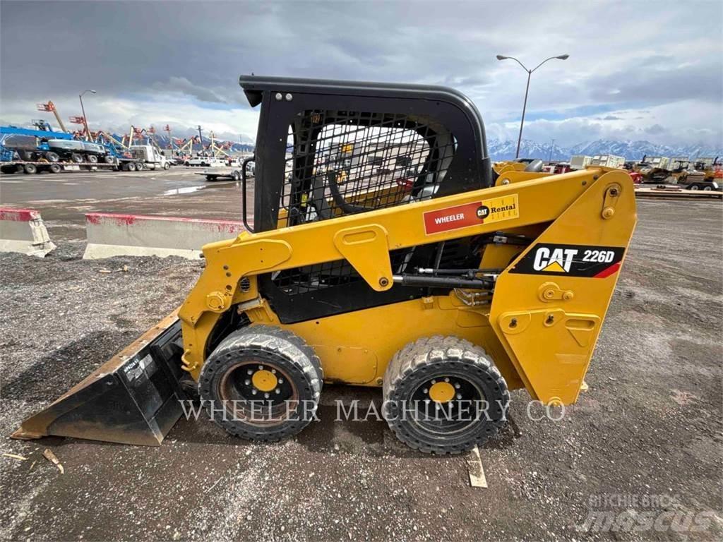 CAT 226D C1-H2 Kompaktlaadurid