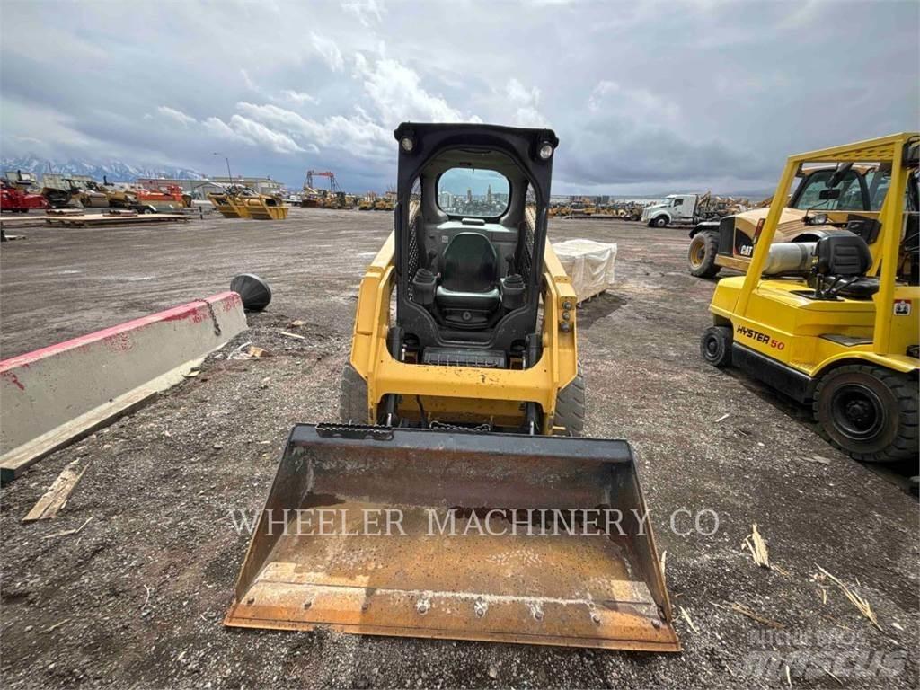 CAT 226D C1-H2 Kompaktlaadurid