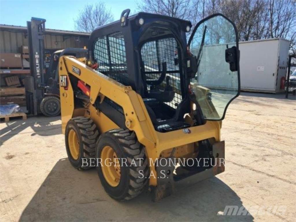 CAT 226D3 Kompaktlaadurid