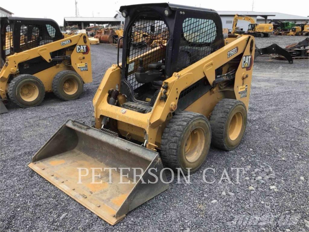 CAT 226D3 Kompaktlaadurid