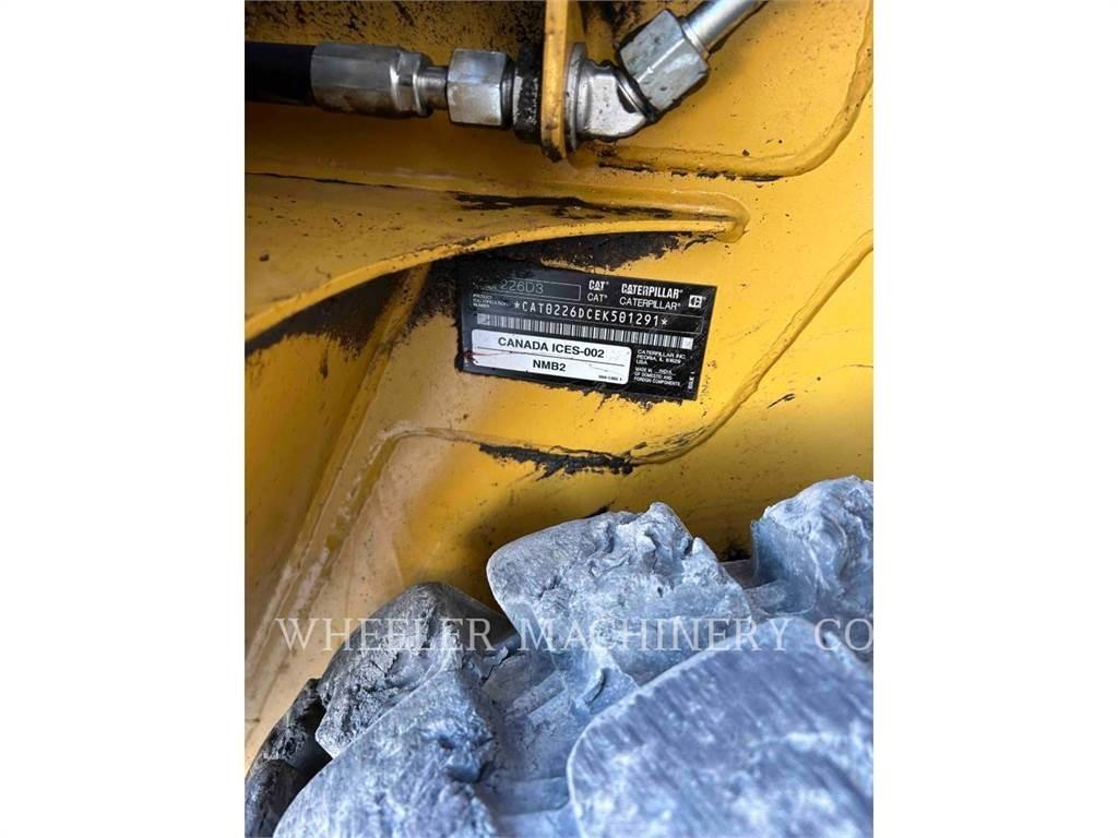 CAT 226D3 C1H2 Kompaktlaadurid