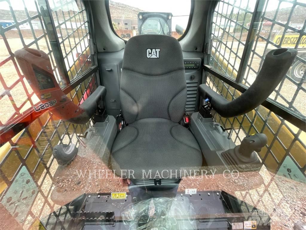 CAT 226D3 C3H2 Kompaktlaadurid