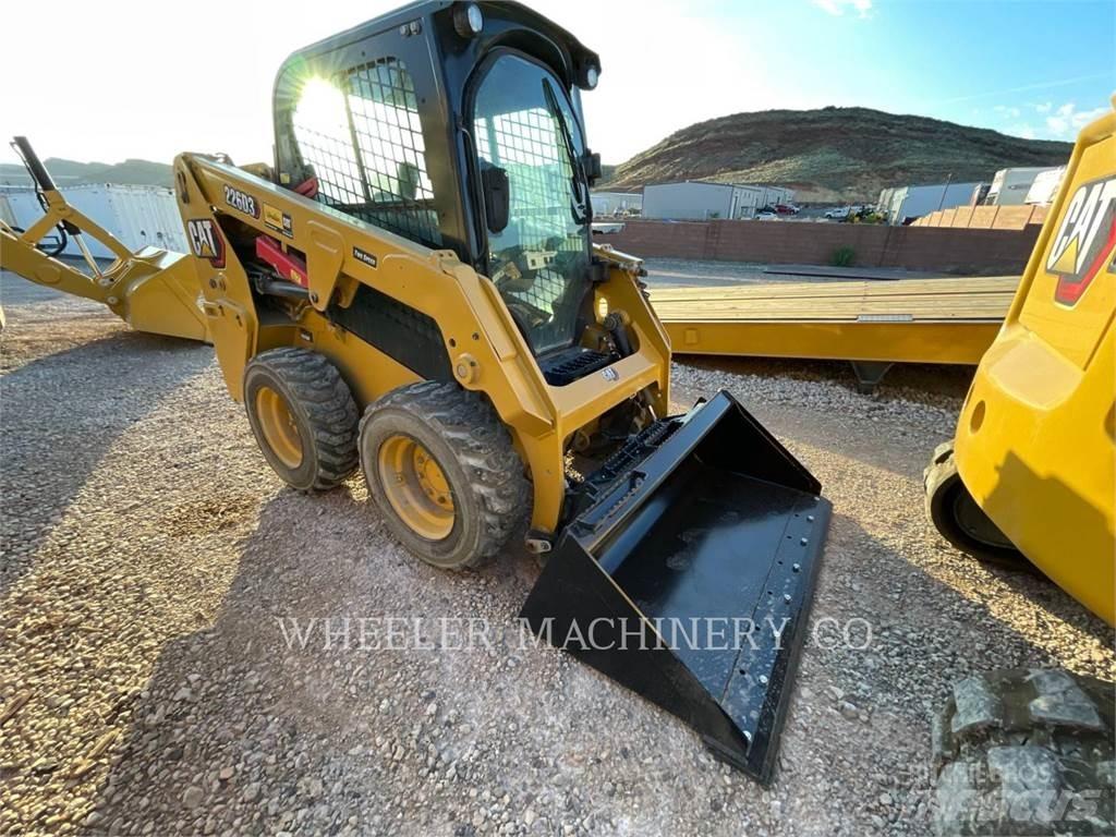 CAT 226D3 C3H2 Kompaktlaadurid