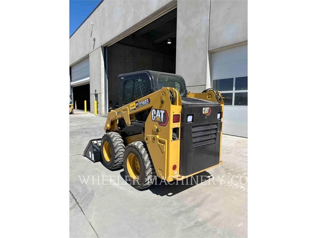 CAT 226D3 C3H2 Kompaktlaadurid