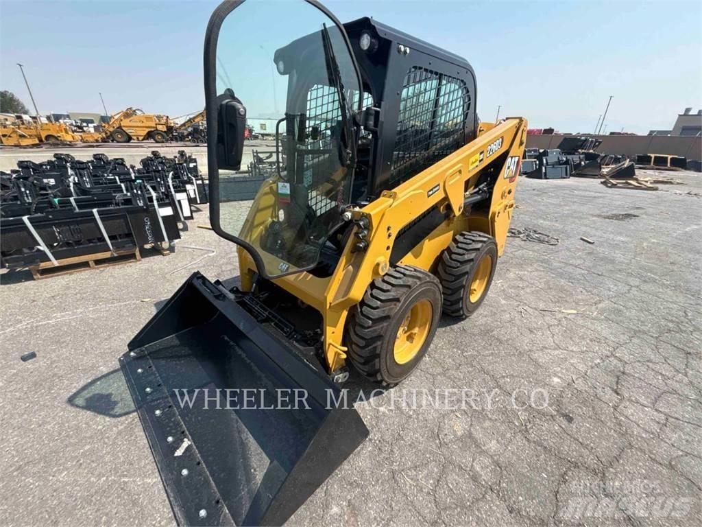 CAT 226D3 C3H2 Kompaktlaadurid