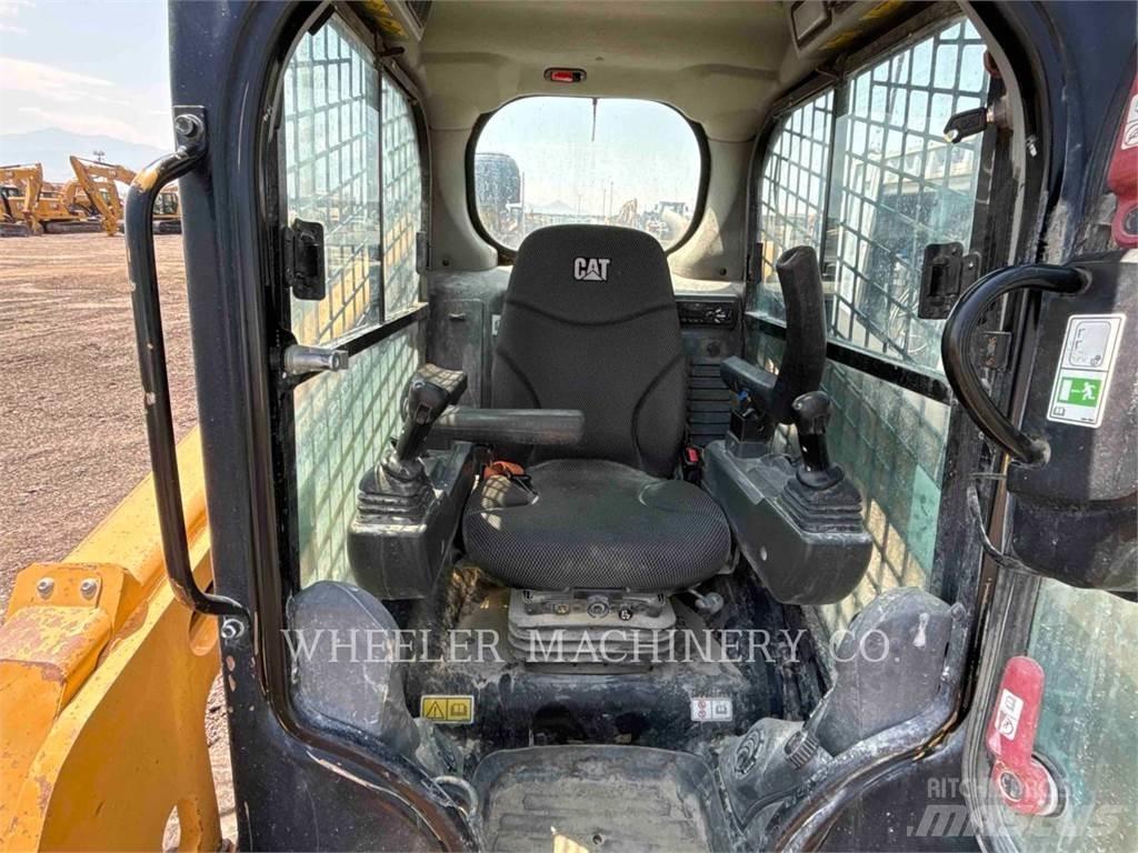 CAT 226D3 C3H2 Kompaktlaadurid