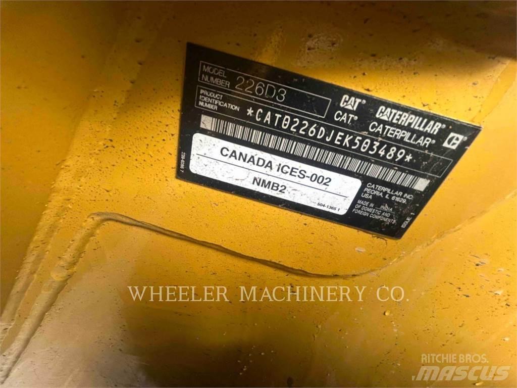 CAT 226D3 C3H2 Kompaktlaadurid
