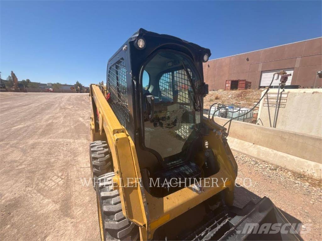 CAT 226D3 C3H2 Kompaktlaadurid
