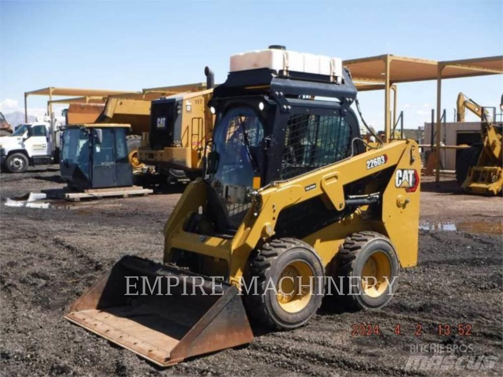 CAT 226D3 CA Kompaktlaadurid