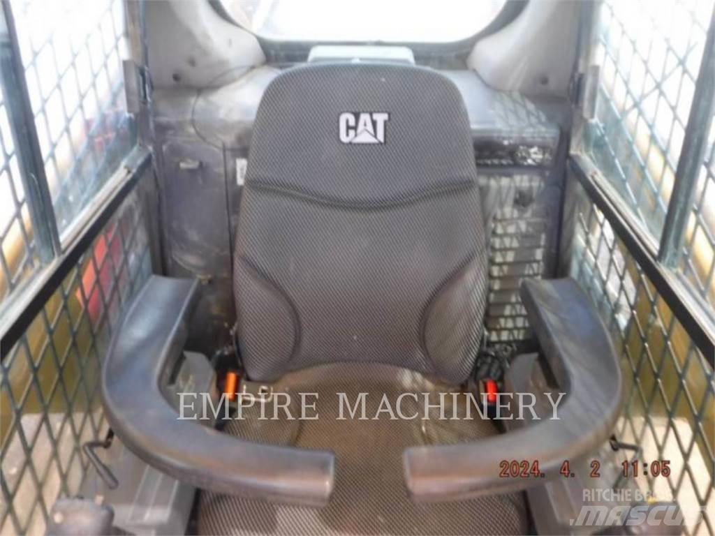 CAT 226D3 CA Kompaktlaadurid