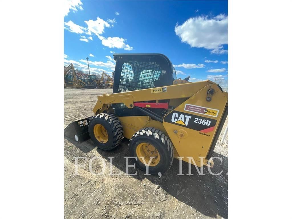 CAT 236D Kompaktlaadurid