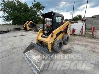 CAT 236D C1-H2 Kompaktlaadurid