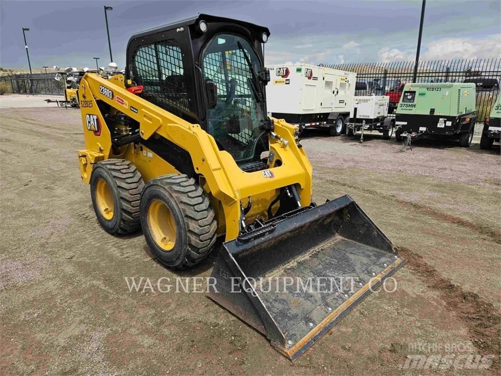 CAT 236D3 Kompaktlaadurid