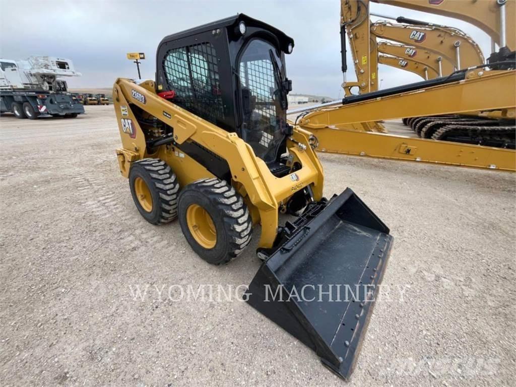CAT 236D3 Kompaktlaadurid