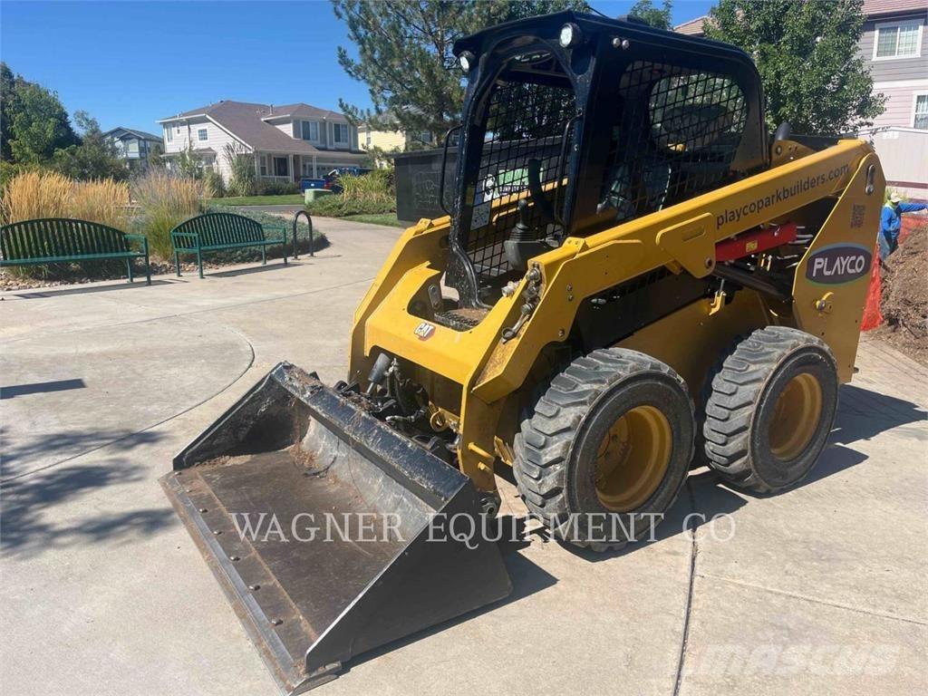 CAT 236D3 Kompaktlaadurid