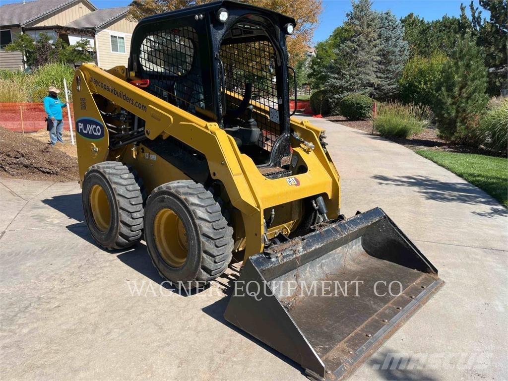 CAT 236D3 Kompaktlaadurid