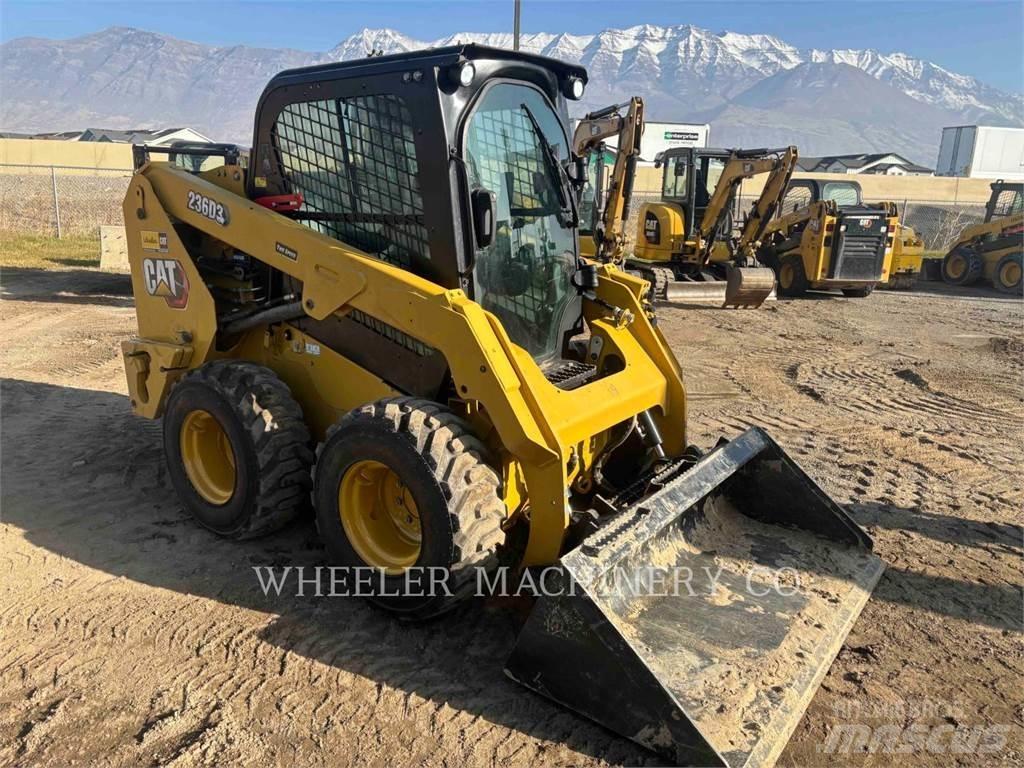 CAT 236D3 C3H2 Kompaktlaadurid