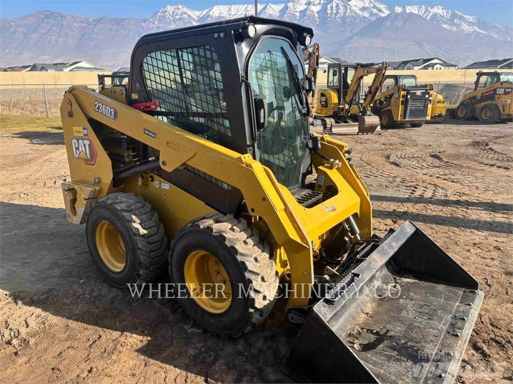 CAT 236D3 C3H2 Kompaktlaadurid