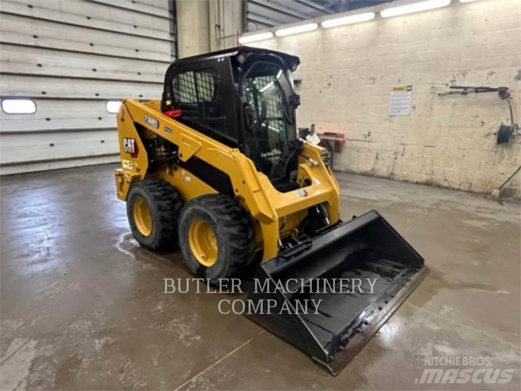 CAT 236D3 C3H2 Kompaktlaadurid