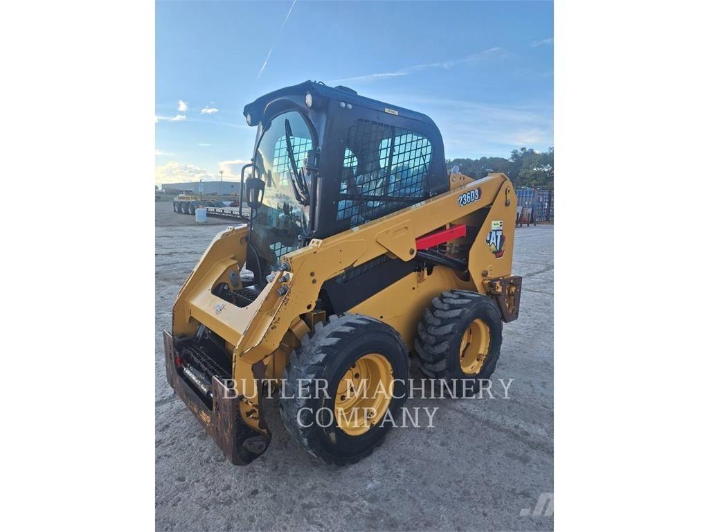 CAT 236D3 C3H2 Kompaktlaadurid