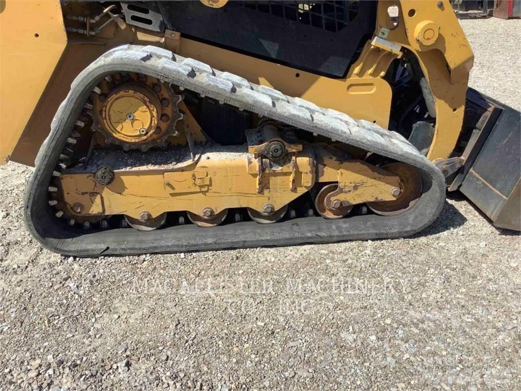 CAT 239D Roomiklaadurid
