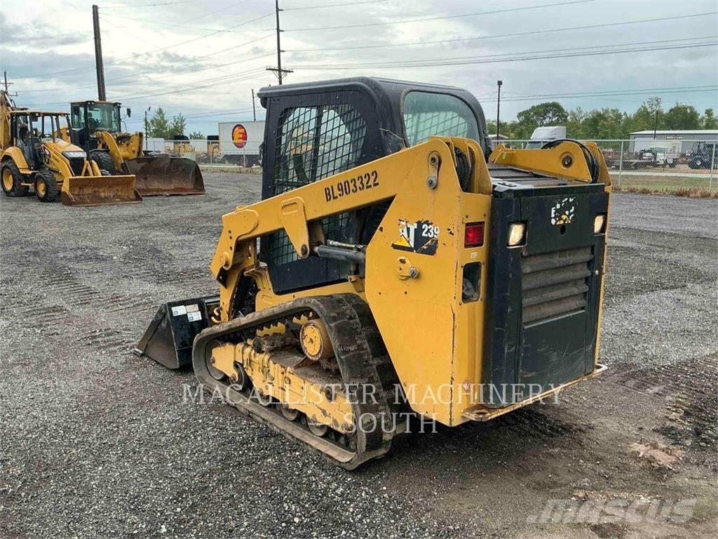 CAT 239D Roomiklaadurid
