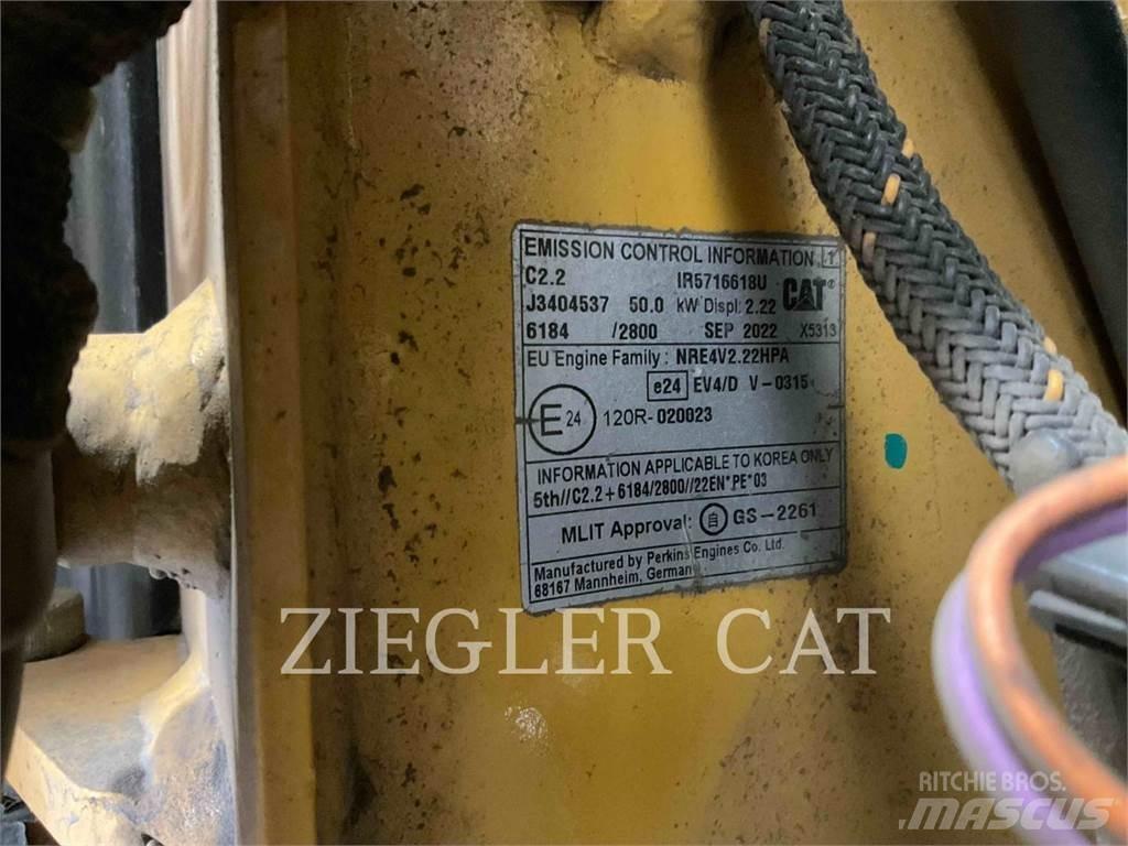 CAT 239D3 Roomiklaadurid
