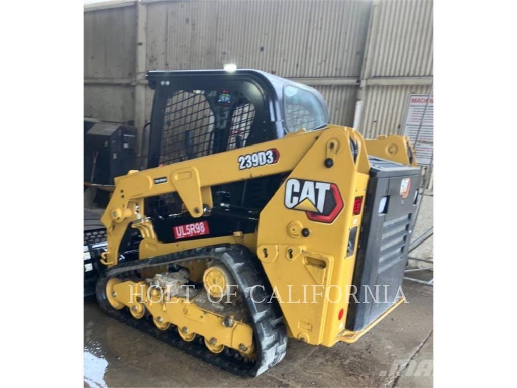 CAT 239D3 Kompaktlaadurid