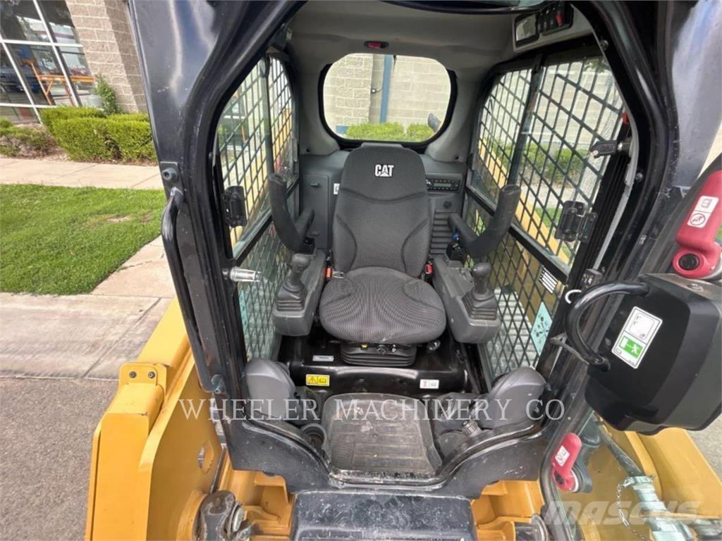 CAT 239D3 C3H2 Roomiklaadurid