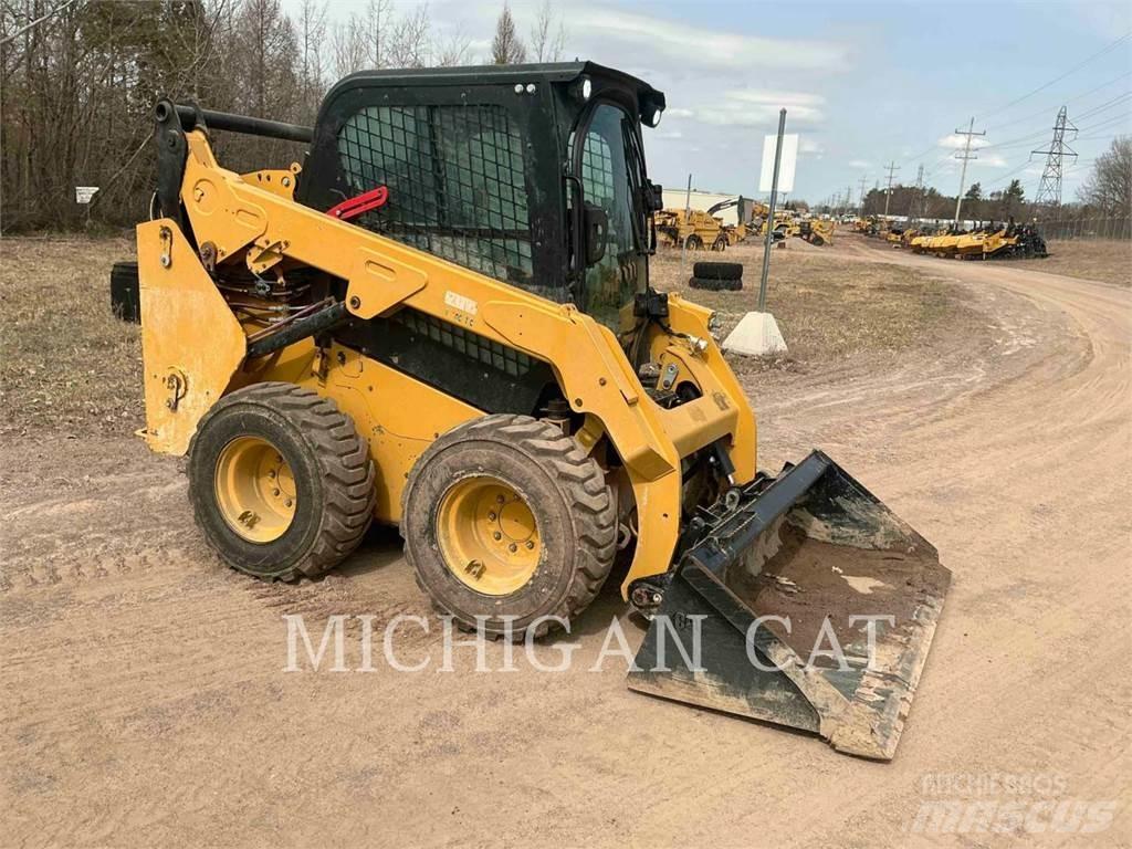 CAT 242D3 A2Q Kompaktlaadurid