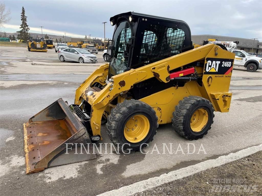 CAT 246D Kompaktlaadurid
