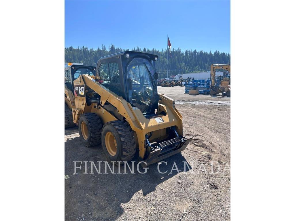 CAT 246D Kompaktlaadurid