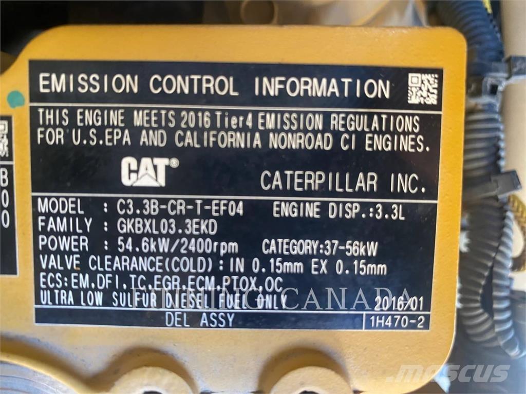 CAT 246D Kompaktlaadurid