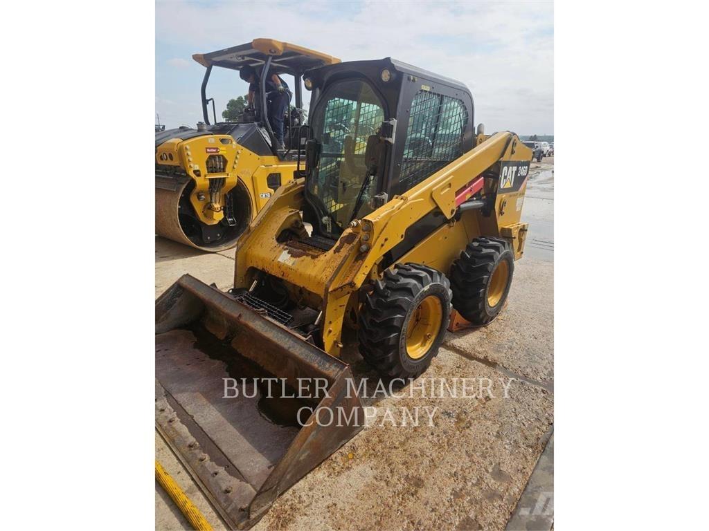 CAT 246D C3H2 Kompaktlaadurid