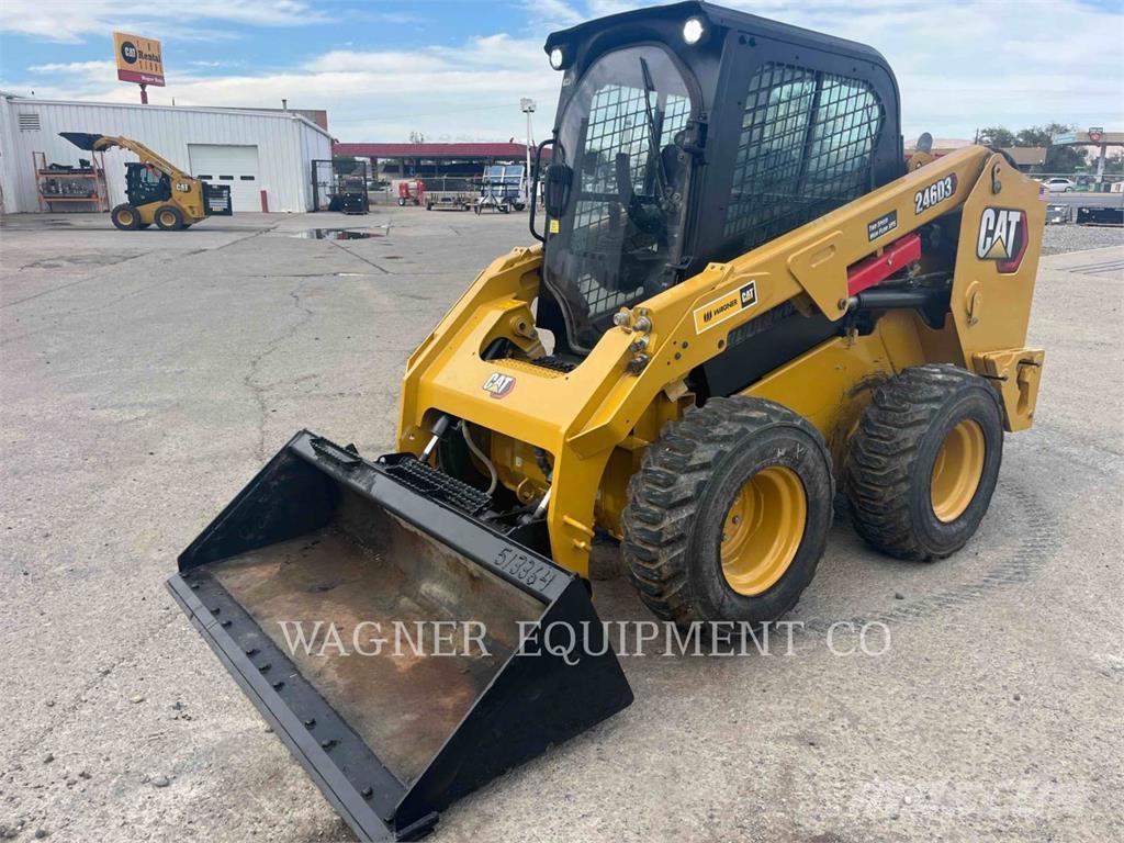 CAT 246D3 Kompaktlaadurid