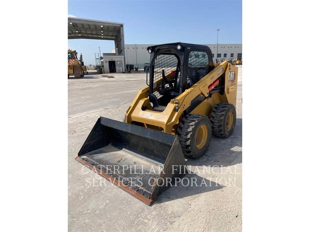 CAT 246D3 Kompaktlaadurid