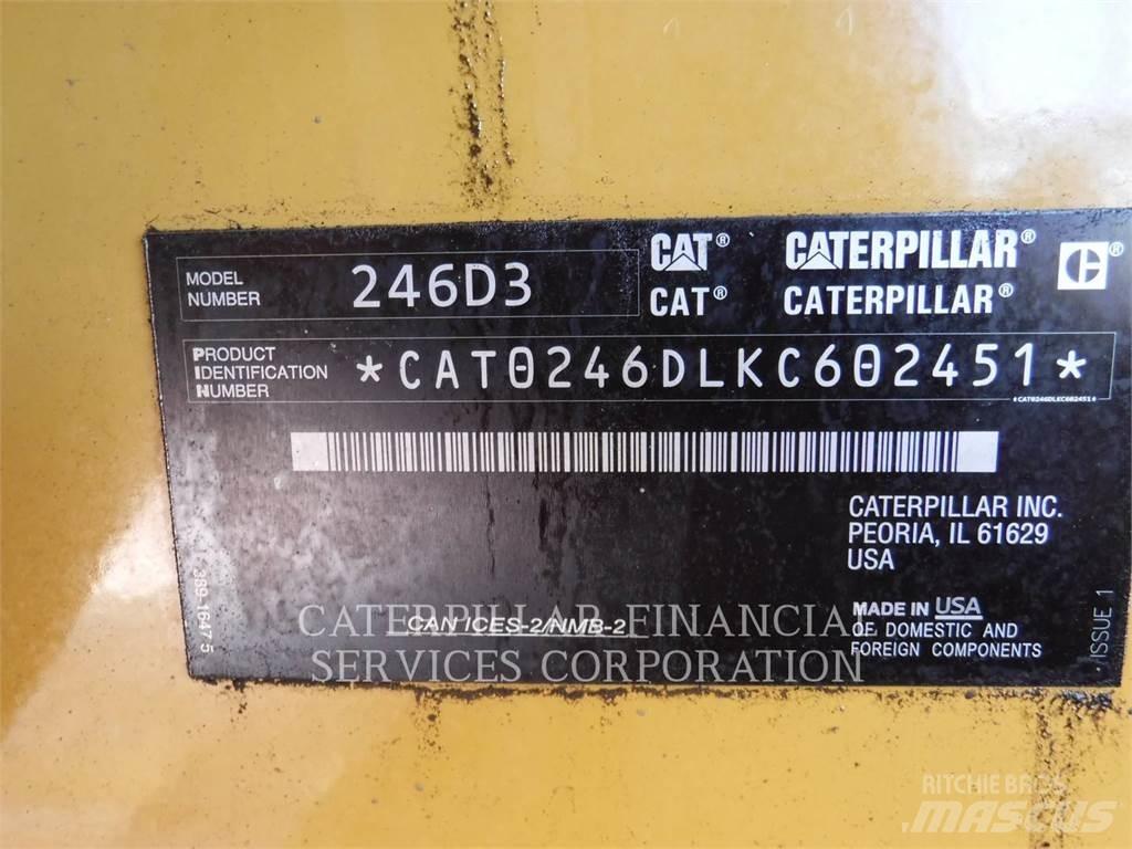 CAT 246D3 Kompaktlaadurid