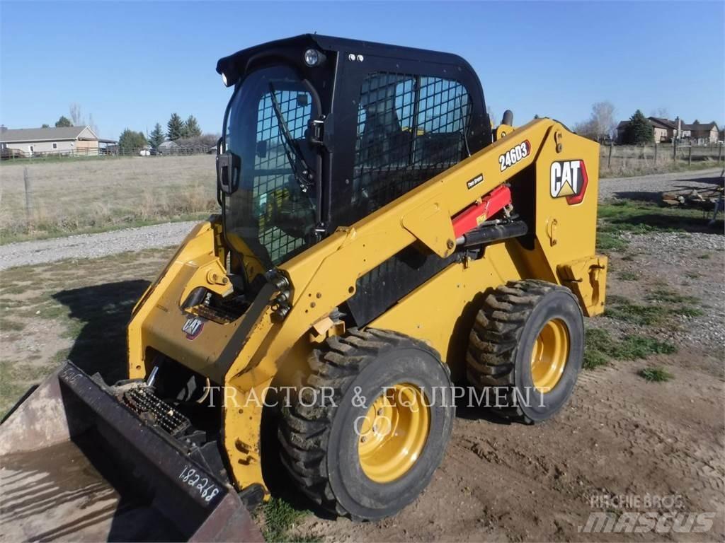 CAT 246D3 Kompaktlaadurid